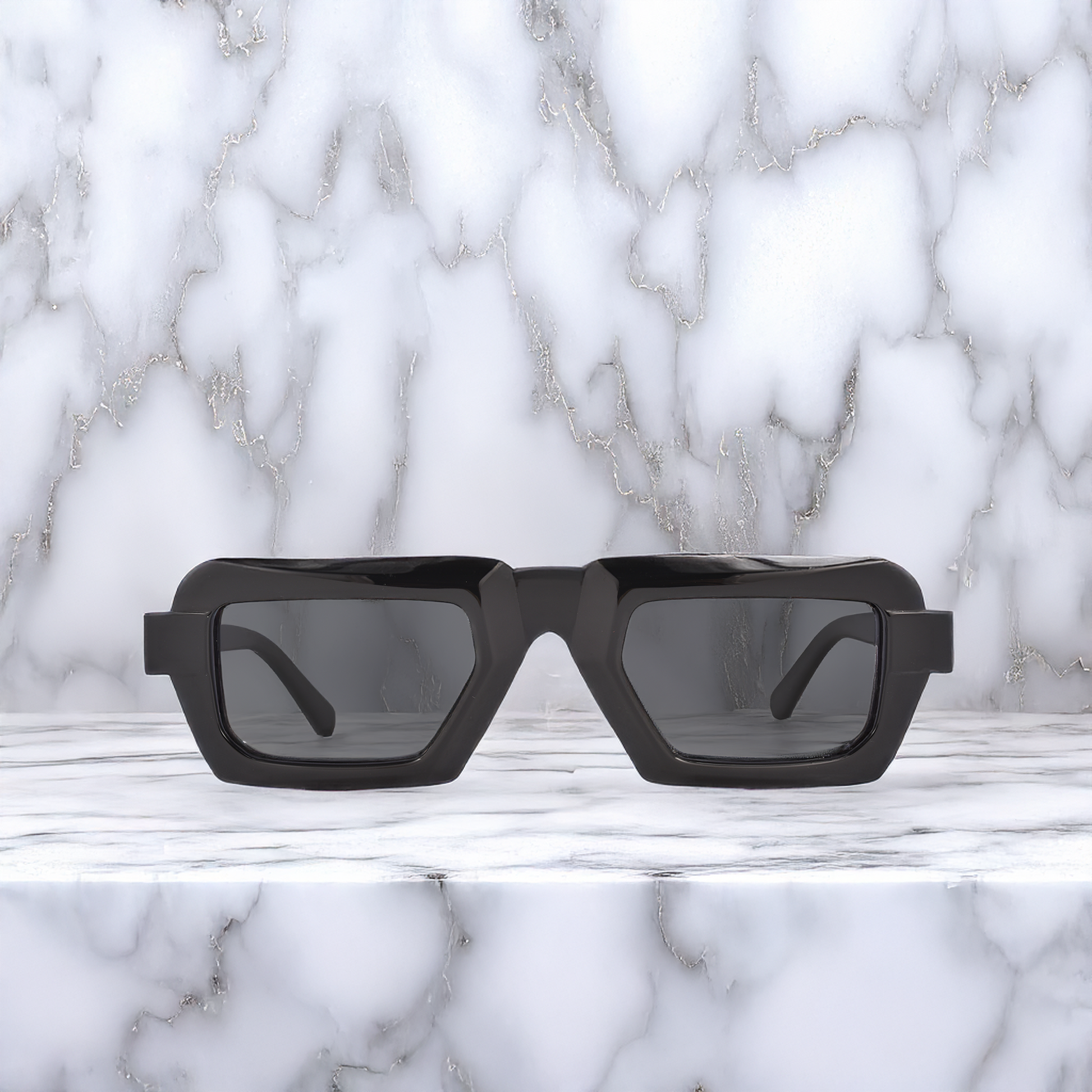 Courtney // Sunglasses